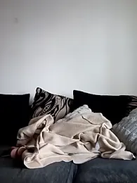 Leanne43 — Stripchat stream photo (Apr 2026)