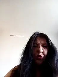 Leanne43 — Stripchat stream photo (Apr 2026)