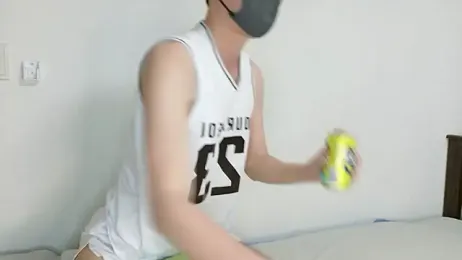 itsme_LEON — stripchatでウェブカムモデルオンライン