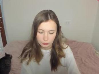 eumomino — Chaturbate stream photo (Mar 2026)