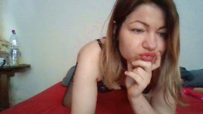 Malika025 — Cam4 stream photo (Jun 2026)