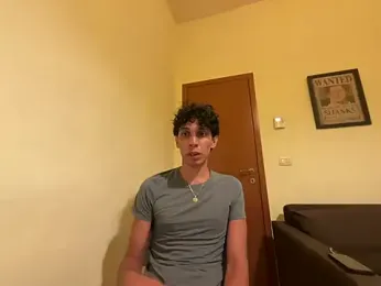 Violaindia — Stripchat stream photo (Sep 2026)