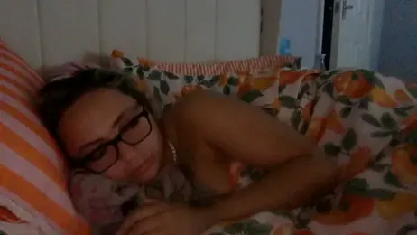 petitelucyXoxx — Stripchat stream photo (Apr 2026)