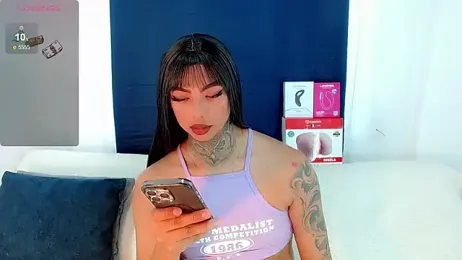 laura_sweett120 — Stripchat profile photo