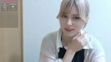 e_ri_ka93 — stripchatでウェブカムモデルオンライン