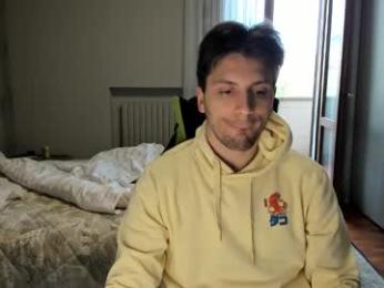 calciatore94 — chaturbateでウェブカムモデルオンライン