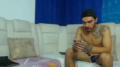 Hot_Sharks_ — Stripchat stream photo (Mar 2026)