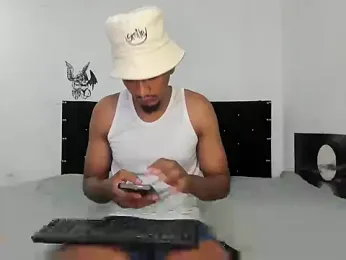 richblack01 — Stripchat stream photo (Aug 2026)