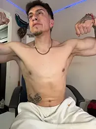 strongboy_ — Stripchat stream photo (Jul 2026)