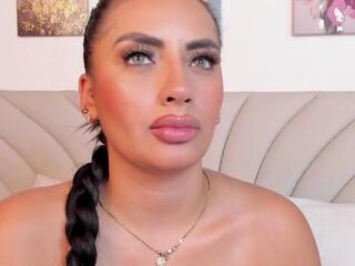 Mia Roussee — flirt4freeでウェブカムモデルオンライン