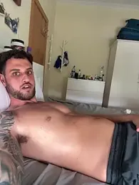 roberto24c — Stripchat stream photo (May 2026)