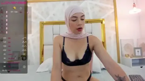 aisha_vs — Stripchat stream photo (Nov 2023)