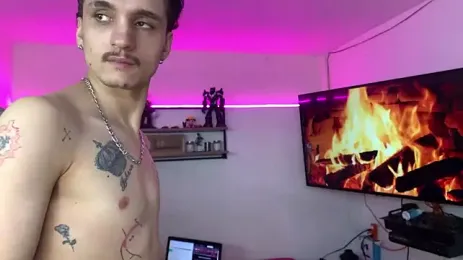TheKing6ix9ine69 — stripchatでウェブカムモデルオンライン