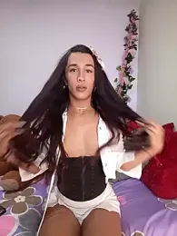 kymmgolden — stripchatでウェブカムモデルオンライン