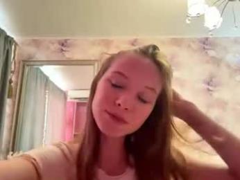 felicevarady — Chaturbate stream photo (Jul 2026)