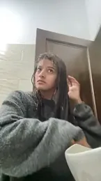 Arilw — Stripchat stream photo (Mar 2026)