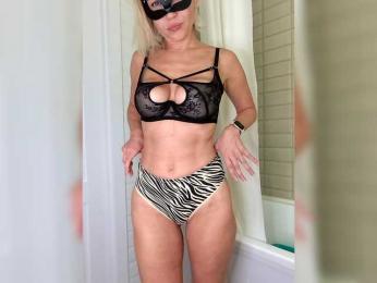 Hollena — bongacams