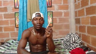 miltonn_jakee35 — Cam4 stream photo (Jun 2026)