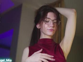 angels_kiss — chaturbateでウェブカムモデルオンライン