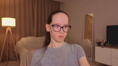 LeilaDurow — Cam4 stream photo (Apr 2026)