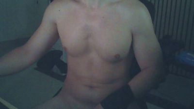 chicojovenes — cam4でウェブカムモデルオンライン
