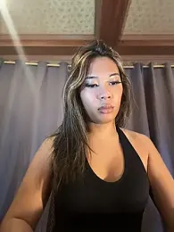 hugecock_tamira — Stripchat stream photo (Aug 2026)