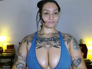 toothyy — camsodaでウェブカムモデルオンライン