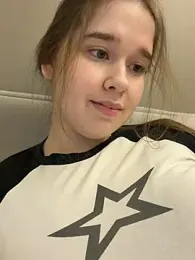 HornyGirlH — Stripchat stream photo (Mar 2026)