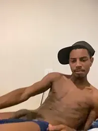 Guzdick — stripchatでウェブカムモデルオンライン