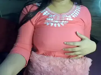 Trezza — Stripchat stream photo (Feb 2026)