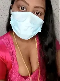 Tamil_Romantic_Saro — Stripchat stream photo (May 2026)