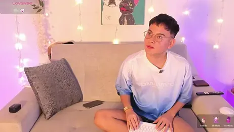 Young_Ben — Stripchat stream photo (Mar 2026)