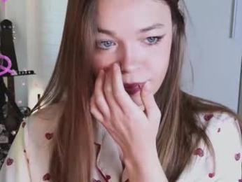 alinabae — Chaturbate stream photo (May 2025)