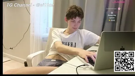 swaggenjoyer — Stripchat stream photo (Sep 2026)