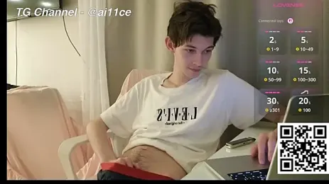 swaggenjoyer — Stripchat stream photo (Sep 2026)