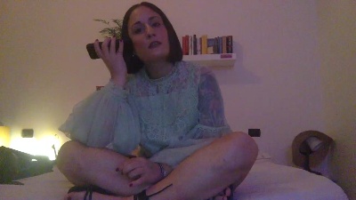 EMA_95 — cam4でウェブカムモデルオンライン