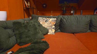 Julianva — Cam4 stream photo (Oct 2026)