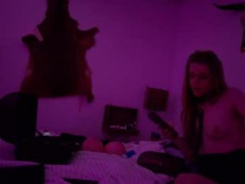 farty_sluts — Chaturbate stream photo (Feb 2026)