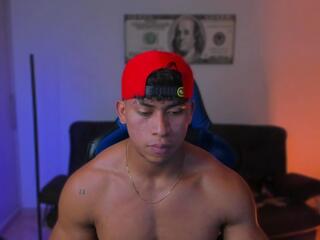 Mathew Evanz — Flirt4free profile photo