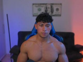 Mathew Evanz — Flirt4free stream photo (Apr 2026)