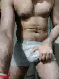 avolush — Stripchat stream photo (Feb 2025)