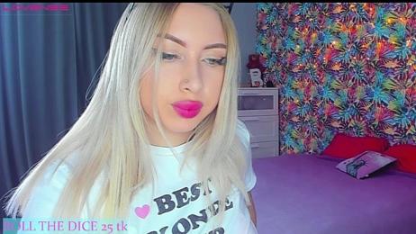 MellyHiz — Stripchat stream photo (May 2023)