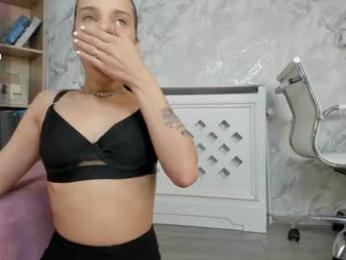 deniselolly — Chaturbate stream photo (May 2026)
