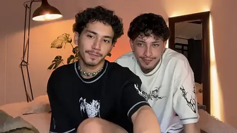 Noah_and_Steven — stripchatでウェブカムモデルオンライン