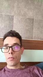 Erlo7_4 — Cam4 stream photo (Apr 2026)