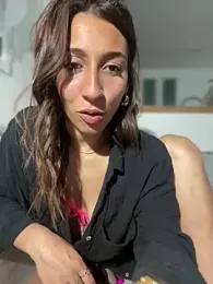 Lyly_laurensaa_ — Stripchat stream photo (May 2025)