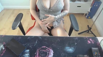 Milf_Rosie — Cam4 stream photo (Feb 2026)