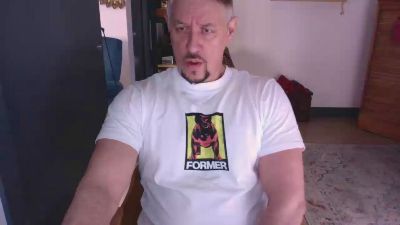 trouarempli — Cam4 stream photo (Feb 2026)