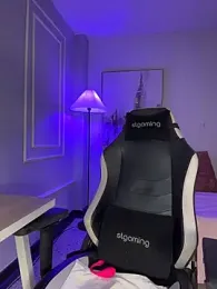 HoneyMollyX — Stripchat stream photo (Apr 2026)