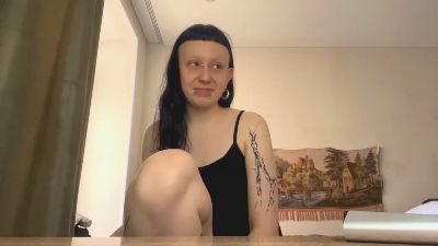 OteliaLeban — Cam4 stream photo (Aug 2026)